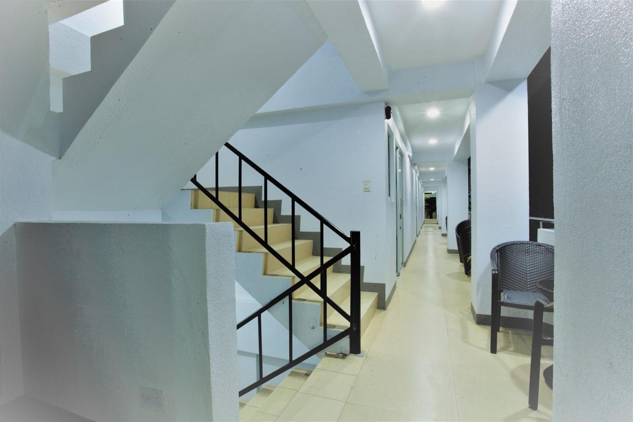 Grand Blue Beach Hotel Manoc-Manoc Exterior foto